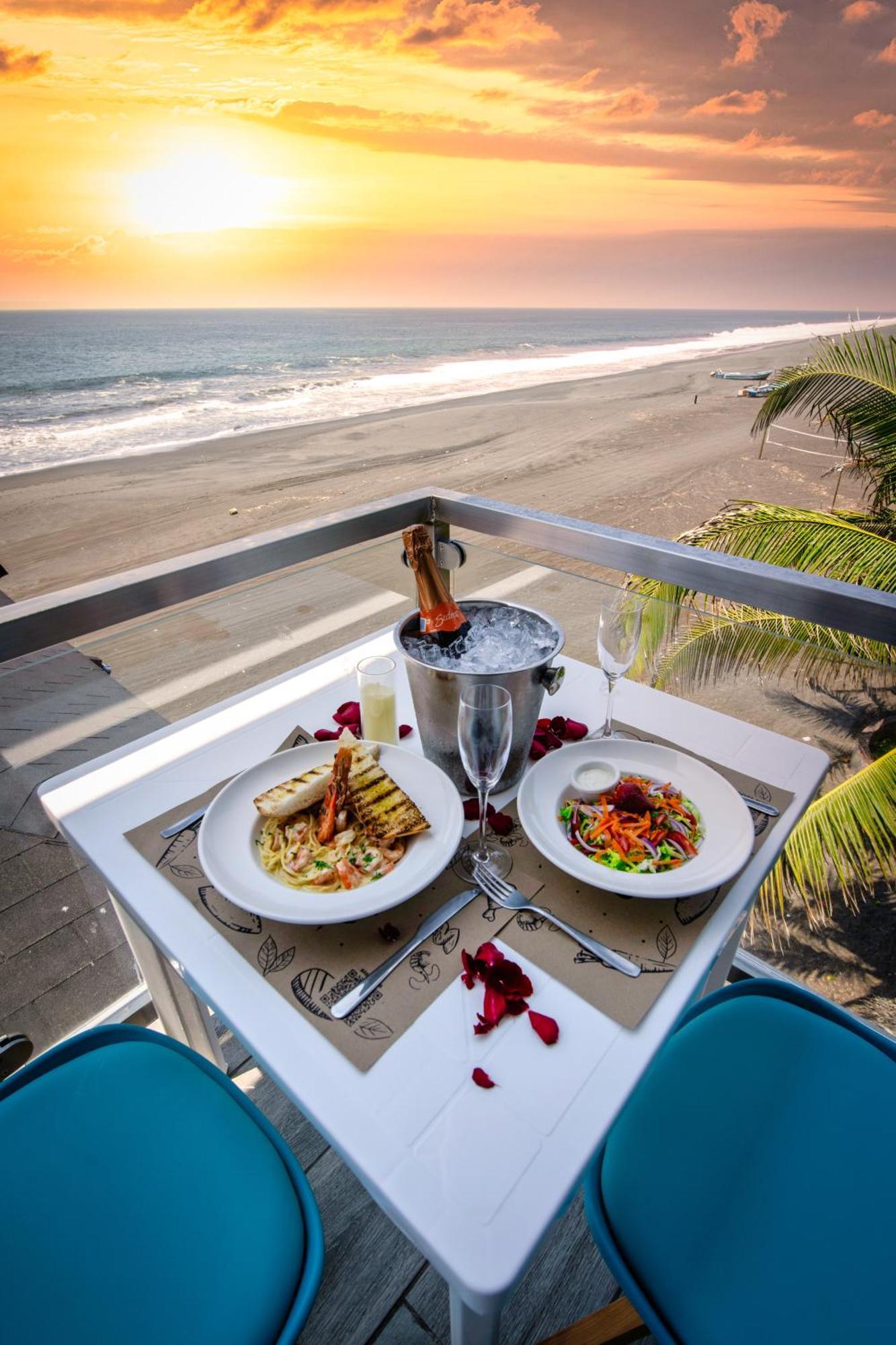 Hotel Playa Paraiso Монтеррико Экстерьер фото